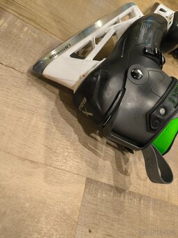 Gólmanské brusle Bauer Konekt (přeskáče) vel.7 - 4