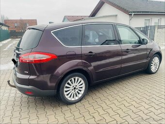 Ford S-Max 2.0 TDCI Titanium R.V 2011 7 míst - 4
