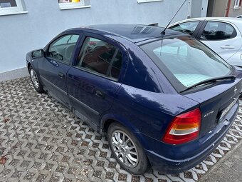 Opel Astra g 1.4 - 4