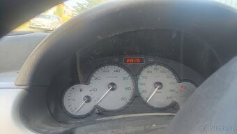 Prodám Peugeot Partner 1.6 hdi - 4