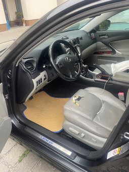 Lexus is220 d - 4