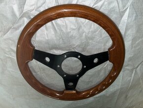 Dřevěný volant Luisi 310mm - 4
