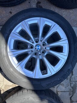 Letní sada alu kol na BMW 3 G20 G21 17" s pneu a krytkami - 4