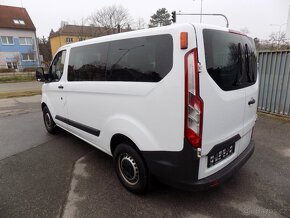Ford Transit Custom 2.2 TDCI L1H1 KLIMA 9 MÍST - 4