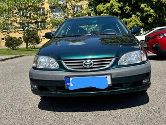 Toyota avensis t22 2.0 110kw - 4