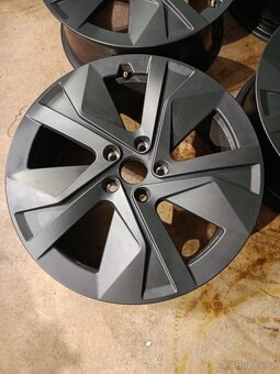 Original 18" VW alu disky 7J et45 - 4