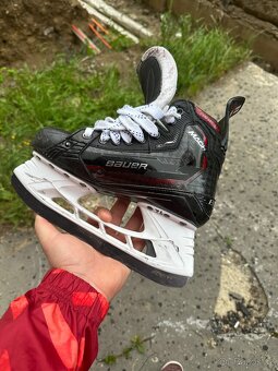 Bauer Supreme Mach - 4