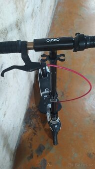 Koloběžka Decathlon Oxelo Town 9 + stupatko - 4