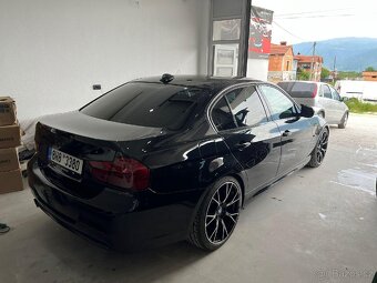 BMW 320d E90 – 2009 | FABRICKÝ M PAKET | Automat - 4