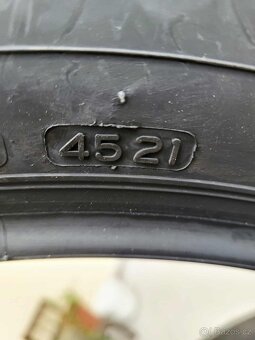 Letni Bridgestone 235/55/19 - 4