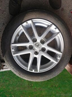 Alu kola TOYOTA COROLLA 5x114 zimní NOKIAN 205/55R16 TPMS - 4