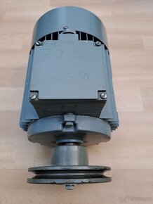 Elektromotor třífáz. asynchronní 1,5kW 1410ot/min - 4