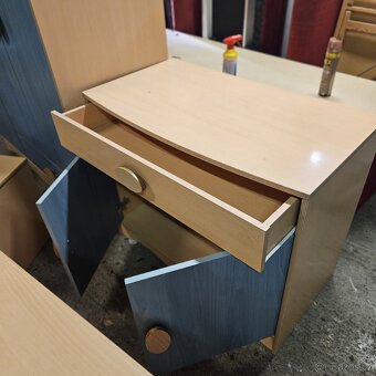 Prodám stěnu z masivu - 4