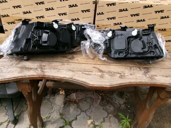 BMW 3er E90 ,E91 - přední světla H7, H7 - 4