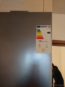 Lednice s mrazákem - 4