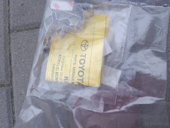 Toyota RAV4 ochrana kapoty - 4