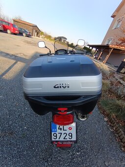 Suzuki Freewind 650 XF - 4