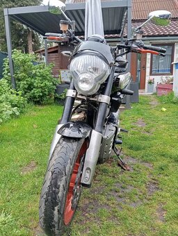 Yamaha MT-01 - 4