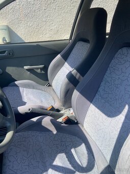 Prodám Suzuki Swift 1.0, r.v. 2003, STK do 05/2026 - 4