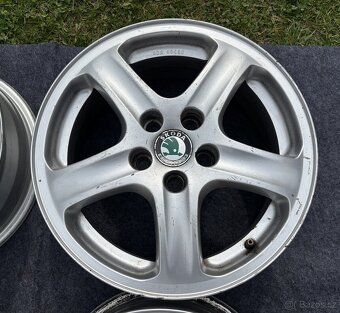 Originální alu kola Škoda 15", 5x100, 6jX15H2 ET38 - 4