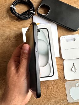 Apple iPhone 15, 128 gb, černý, ZÁRUKA - 4
