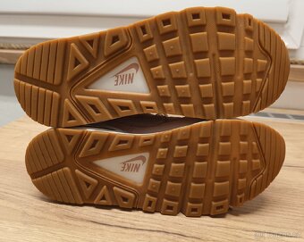 Kožené dámské boty Nike Air Max Command EUR 39 - 4