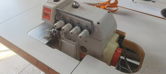 Průmyslový 4 nitny overlock Siruba 747K-514M2-24 - 4