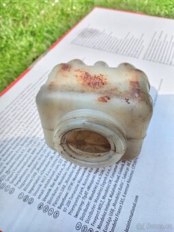 Nádobka Brzdové Kapaliny Škoda 100/110 - 4
