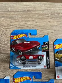 Hotwheels Corvette - 4
