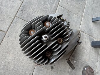 Motor Jawa 250 353 - 4