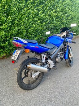 Honda cbr 125 r - 4