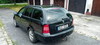 Škoda Octavia Combi 1.9 Tdi 4x4 Elegance - 4