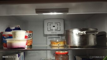 prodám kombinovanou chladničku s mrazákem WHIRLPOOL - 4