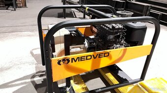 ELEKTROCENTRÁLA 9kVA/400V, GRIZZLI-9000 B - 4