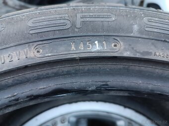 Prodám Dunlop SP Sport 235/45 r18 - 4
