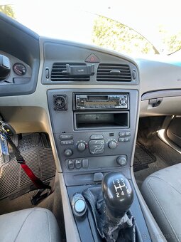 Volvo S60 2.4 103kW - 4