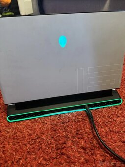 Prodám Dell Alienware m15 R2 - 4