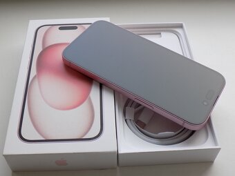 APPLE iPhone 15 128GB Pink - ZÁRUKA - TOP STAV-95%bat. - 4