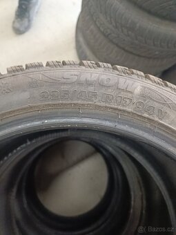 Kormoran Snow 225/45R17 , zánovní - 4