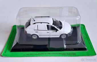 DeAgostini 1:43 Škoda Fabia Praktik - 2002 - 4