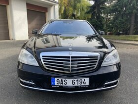 Mercedes-Benz Třídy S S500 LONG V8 320kW 4MATIC B&O - 4