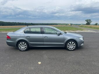 Prodám Škodu Superb II 2.0 TDI 125 kW Ambiente, r.v. 2010 - 4