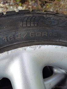 Pneu 165/60R14 - 4