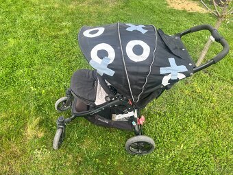 Sportovní kočárek VALCO Snap 4 – lehký, skladný, pohodlný - 4