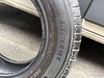 Prodam pneu 215/70 - 4