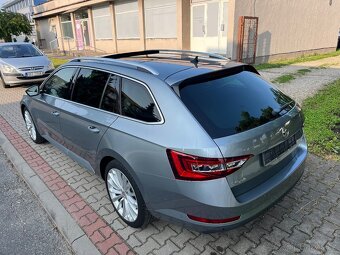 SUPERB 3 2.0TDI 140kw MAX VÝBAVA PANORAMA TOP STAV - 4