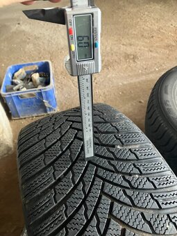 2ks zimní FIRESTONE WINTERHAWK 4 235/40R19 - 4