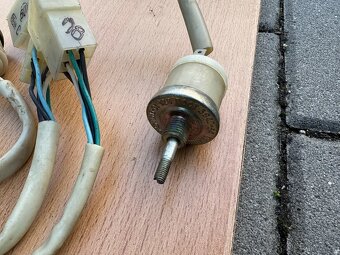 Volha Gaz 24,2410,nové vypínače sloupku osvětlení interiéru - 4