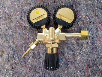 Nový profi redukční ventil Sherman TURBO Ar/CO2 - 4