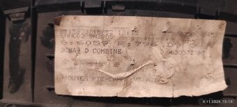 Peugeot 406 přístrojovka - 4